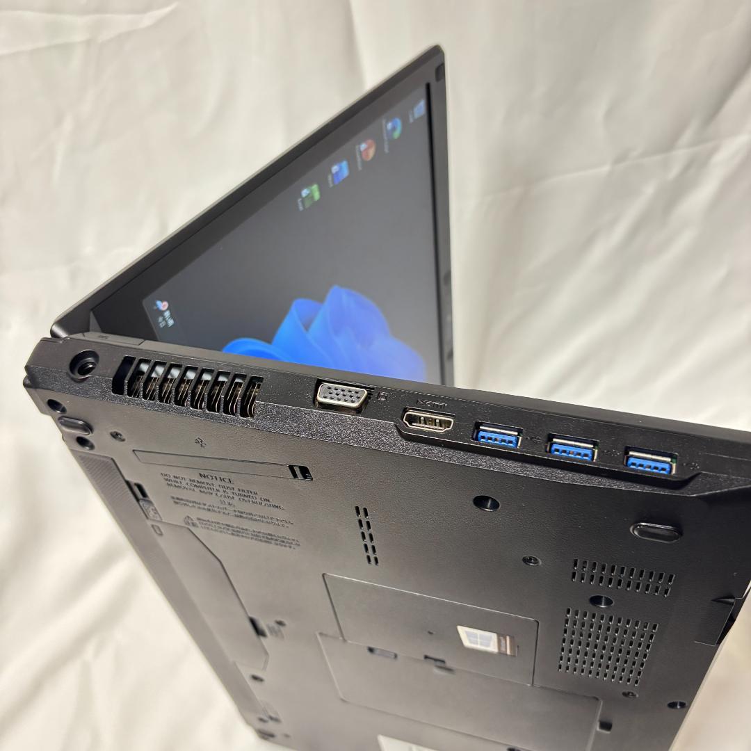 F07A【美品】15.6型FHD/i5第6世代/4GB/SSD128GB v