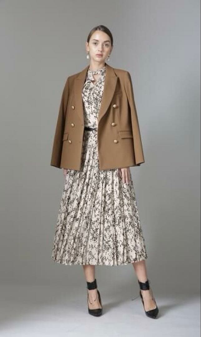 美品 ピンキーアンドダイアン◆アブストラクトプリントブラウス エクリュ 38