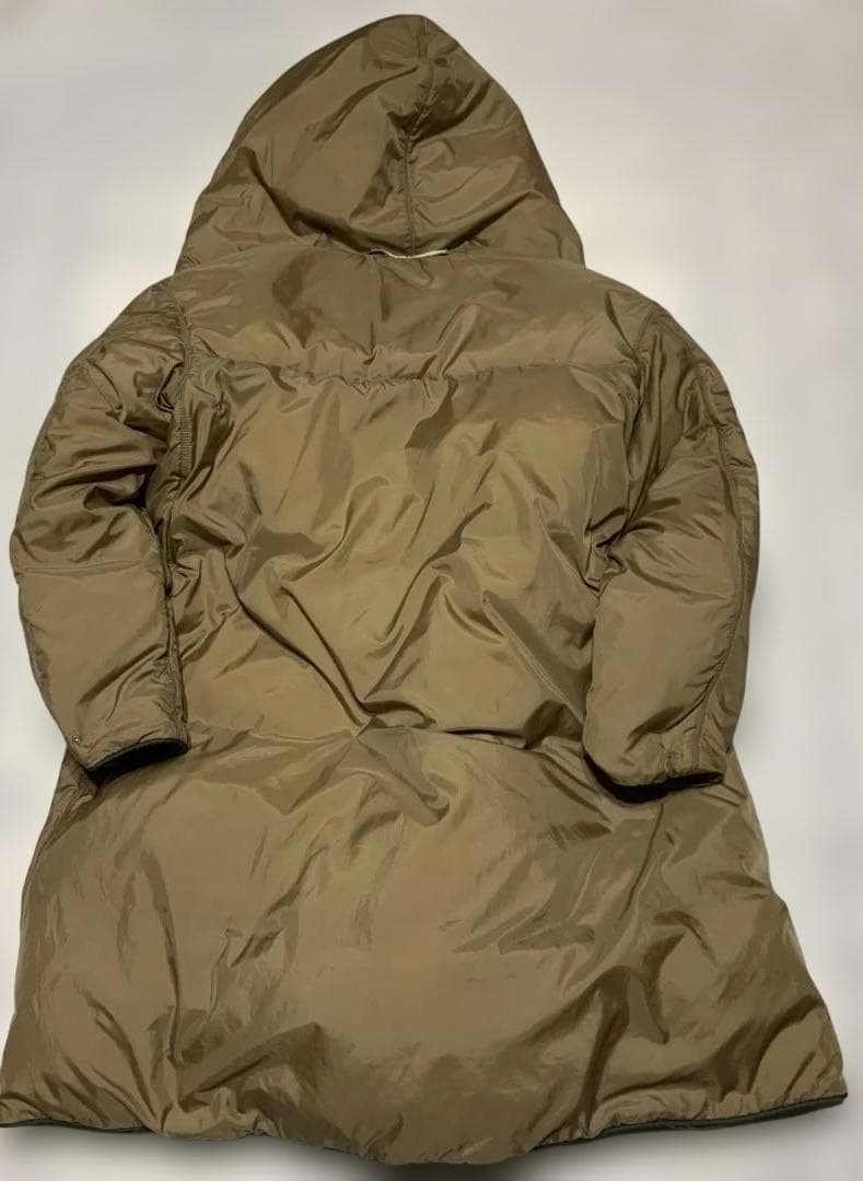 45R、フード付ナイロンリバーシブルAラインダウンコート