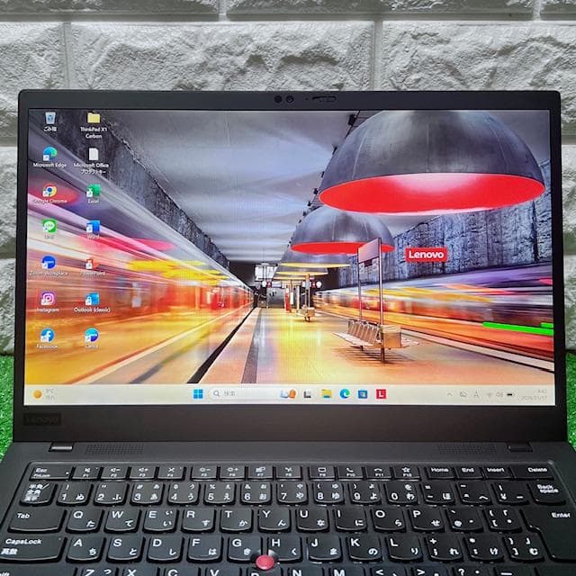 2021年製 ThinkPad X1 Carbon/タッチパネル/覗き見防止機能