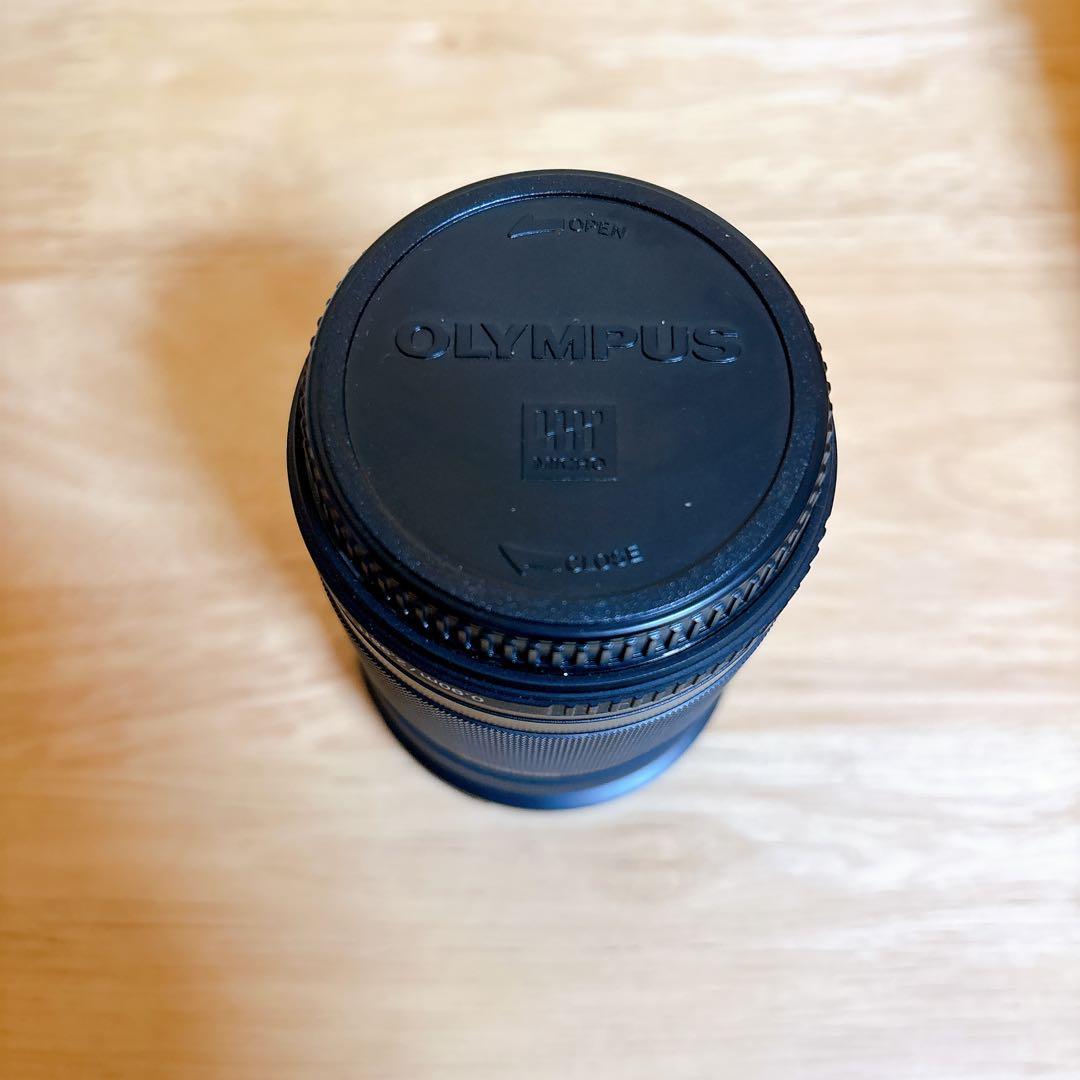 OLYMPUS PEN E-PL8 ミラーレス一眼 本体　レンズ2本付き