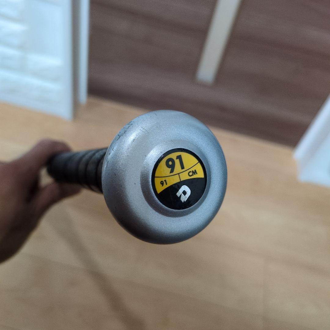 『美品』デイマリニ製 硬式・ノック用バット