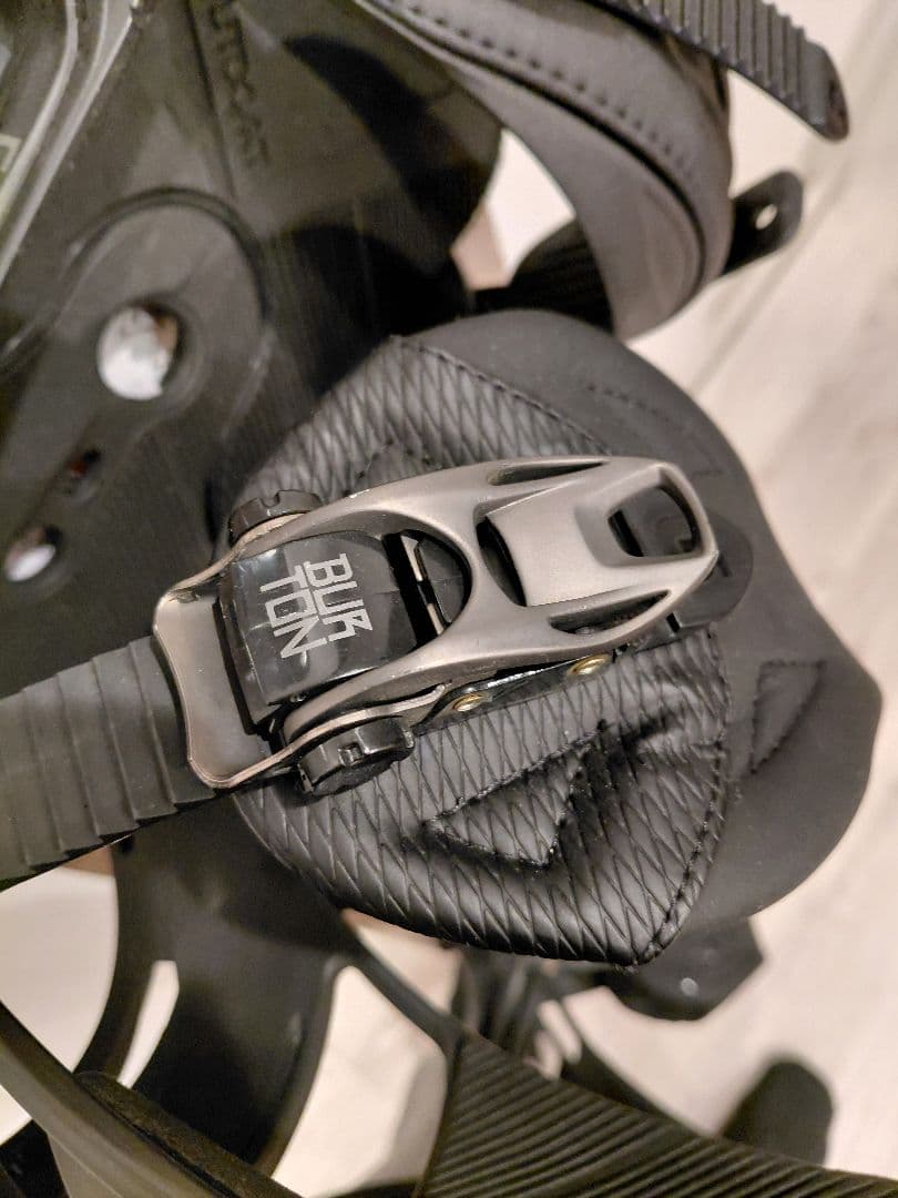 BURTON CUSTOM TWIN 151＋CARTEL EST M　セット