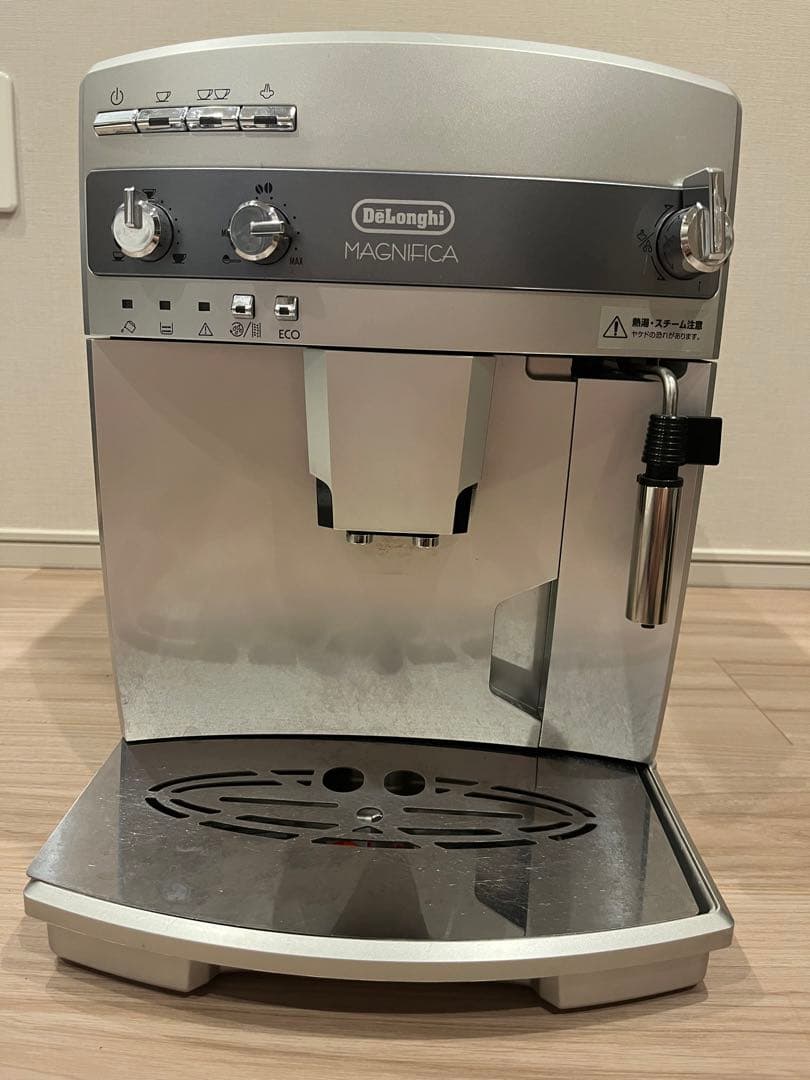 最終値下げ デロンギ コーヒーメーカー マグニフィカ 　ESAM03110S