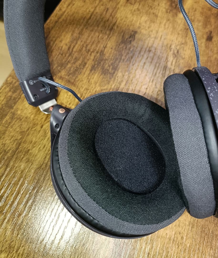 コ*ー様 audio-technica ATH-HL7BT ワイヤレスヘッドホン