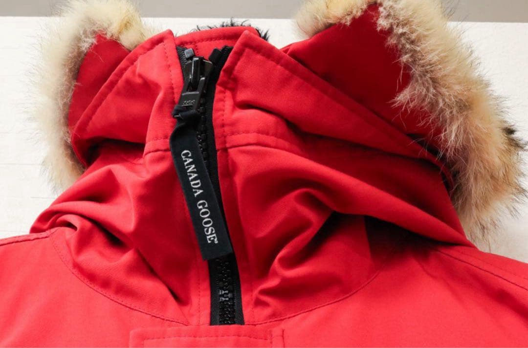 カナダグース ジャスパー 赤 ダウンジャケット M(天然コヨーテ)