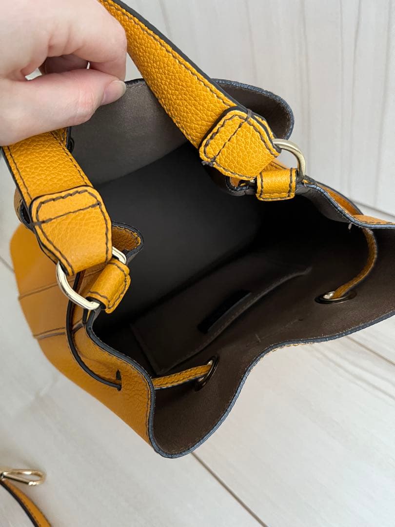 FURLA イエロー バケツバッグ