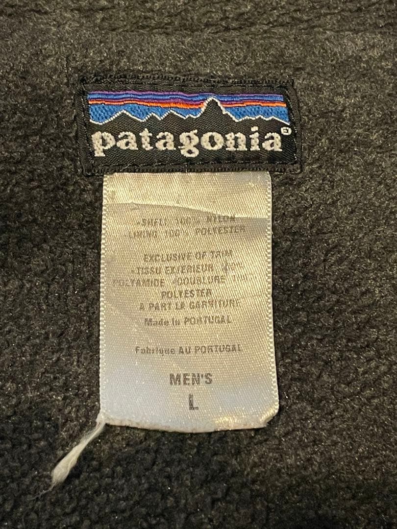 パタゴニア　Patagonia シェルドシンチラジャケット　ブラック
