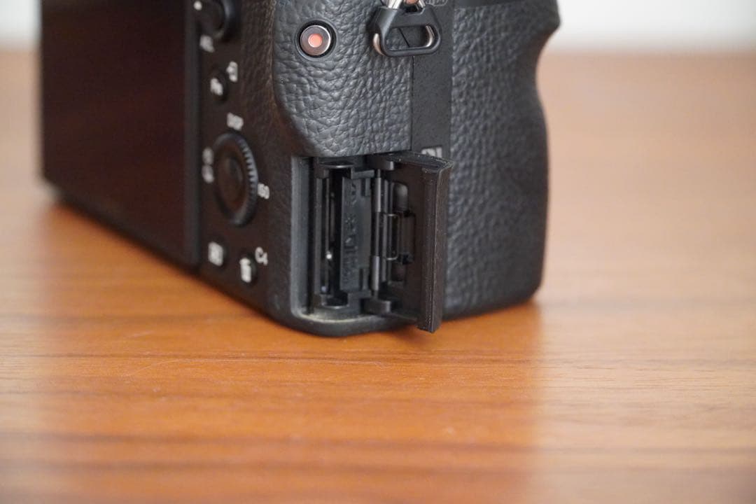 期間限定値下げ　SONY α7Ⅱ ズームレンズキット ILCE-7M2K