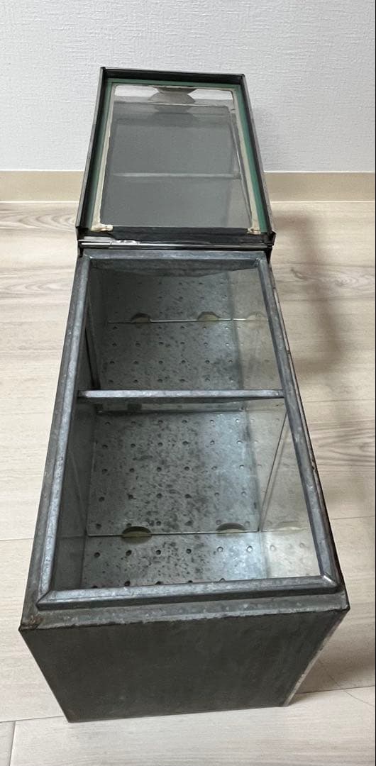 昭和レトロ　駄菓子ケース　ブリキ製ガラスケース　ディスプレイ