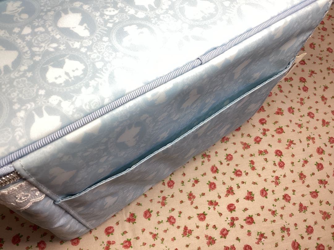 【未使用】アフタヌーンティー　バッグ　ディズニー　近沢レース　小物入れ　バニティ