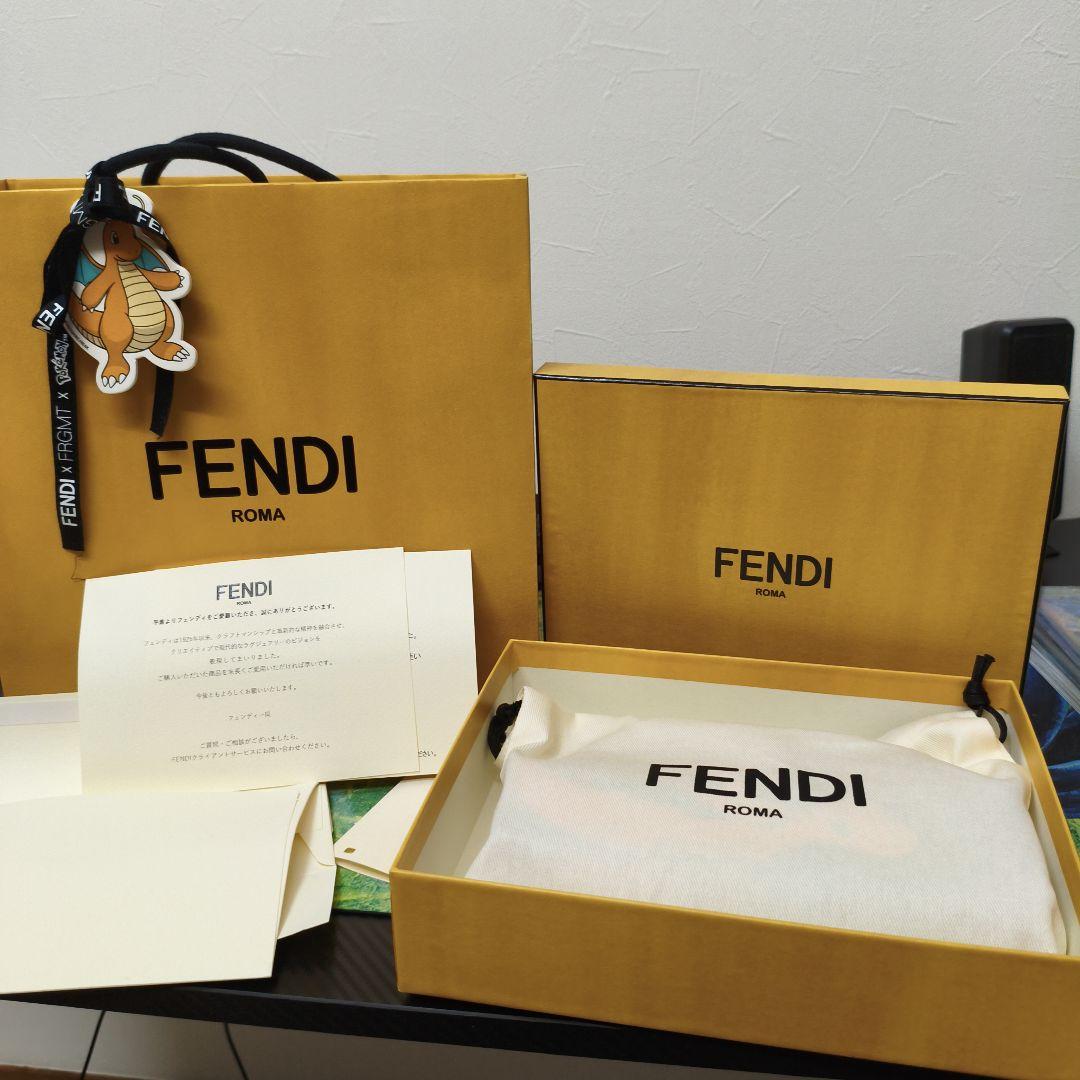 FENDI ポケモンカイリュー 長財布