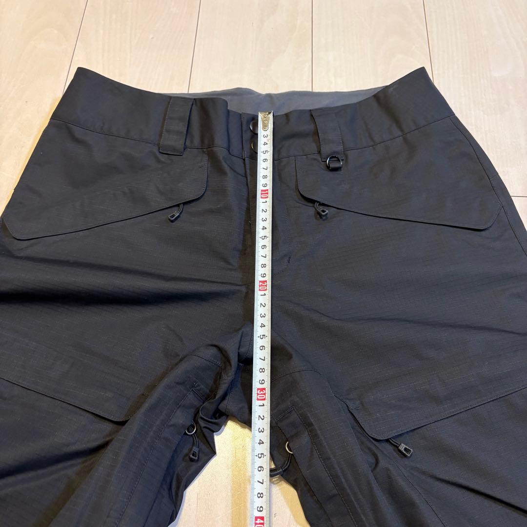 【破格】　パタゴニア　スノーボードパンツ　完全防水　ゴアテックス　メンズM