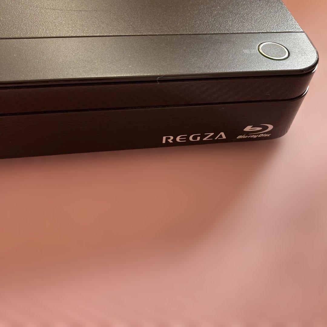 高性能三番組同時録画TOSHIBAREGZA DBR-T1009 Blu-ray