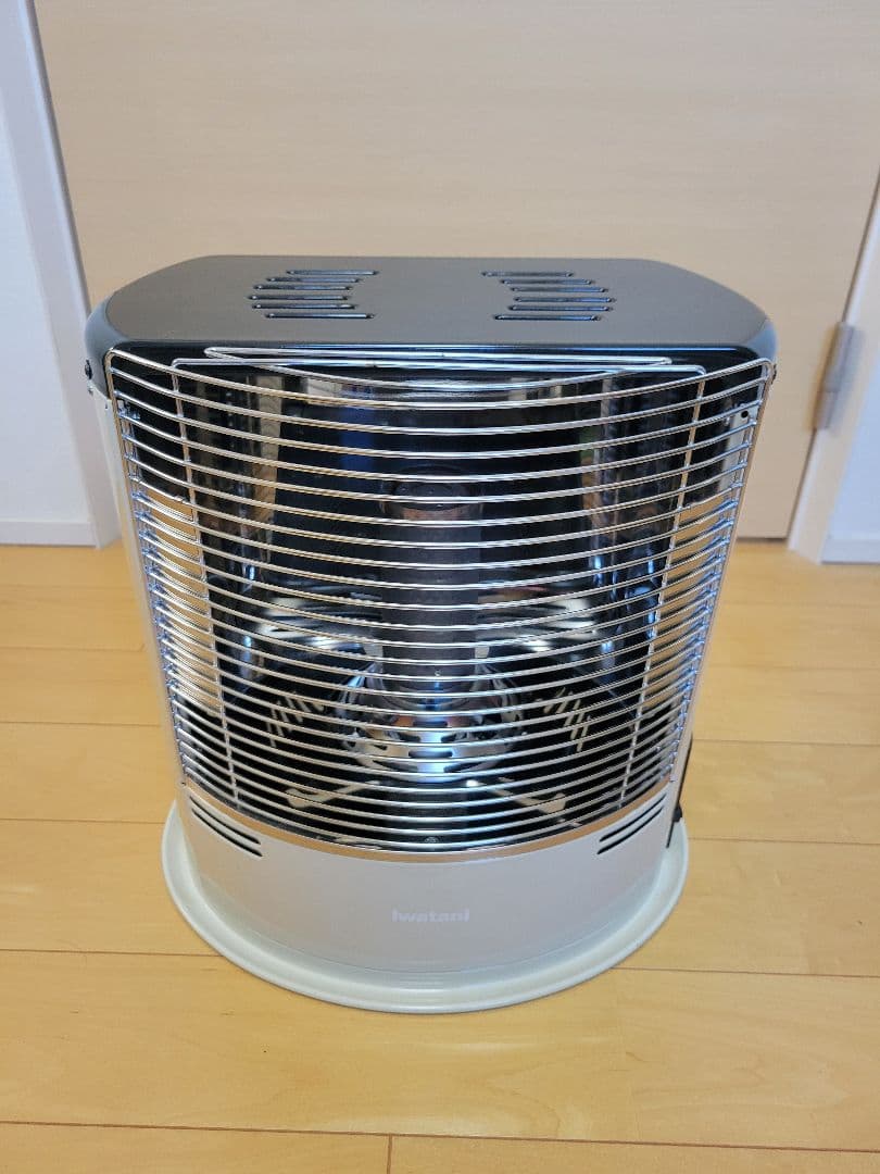 イワタニ デカ暖II カセットガスストーブ 暖房 電源不要 コードレス 持ち運び