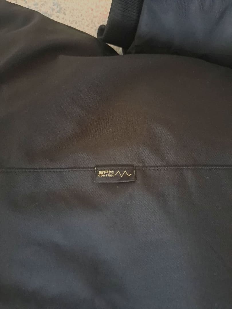 ★美品★【MILLET】レディースフード付ロング丈ダウンジャケット 黒　LL