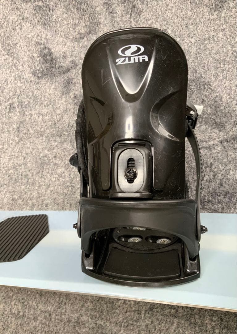 良品　SALOMON スノーボード 144cm バインディング付