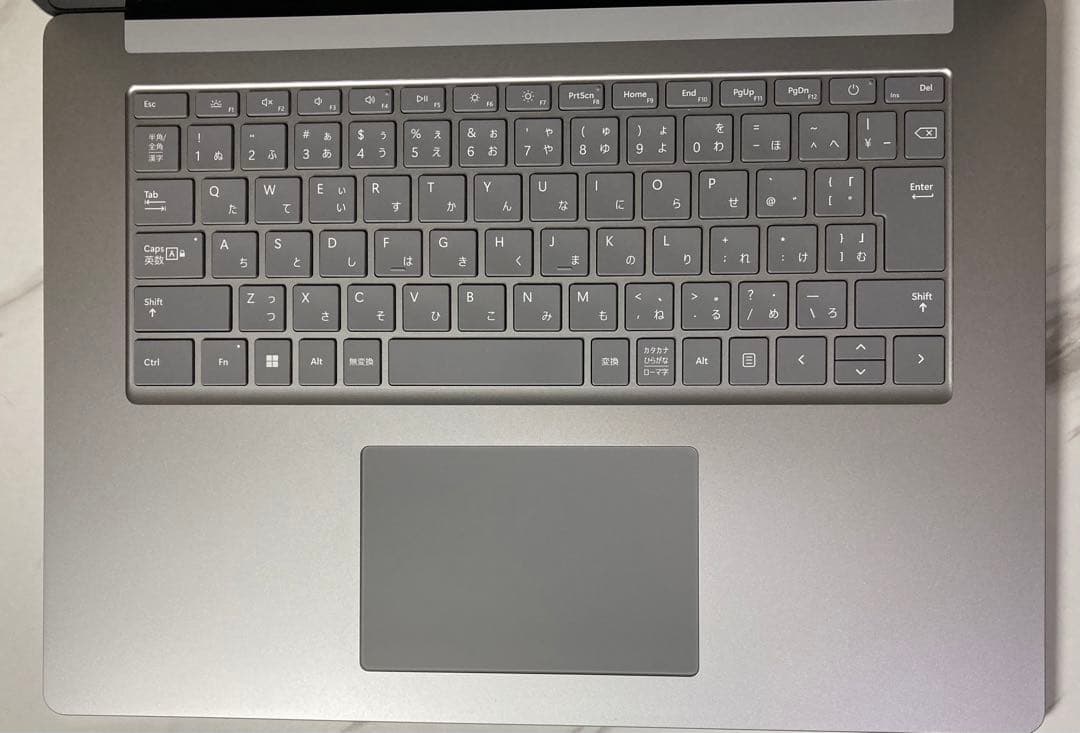 Surface laptop 5 i7-1255U 8GB 256GB ￼