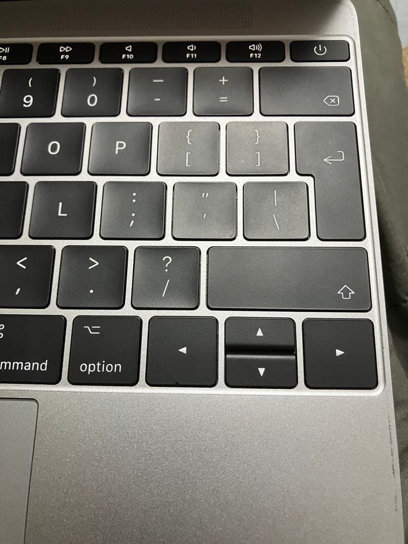 緊急値下げ早い者勝ち！AppleMacBookRetina12inch2017