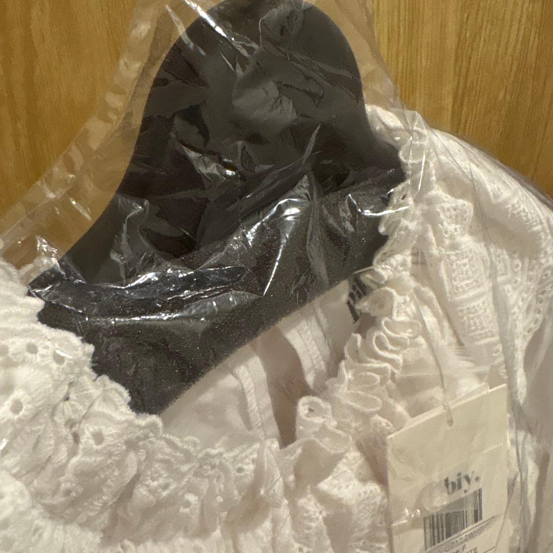 bibiy 新品未使用タグ付き　フリルワンピース