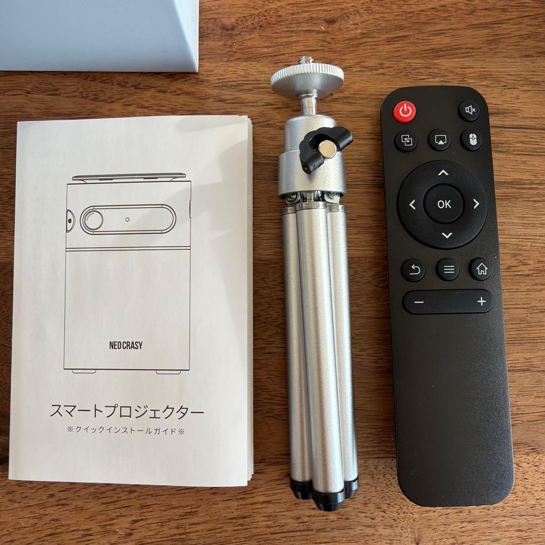 2/8までSALE NEOCRASY ポータブルプロジェクター 本体