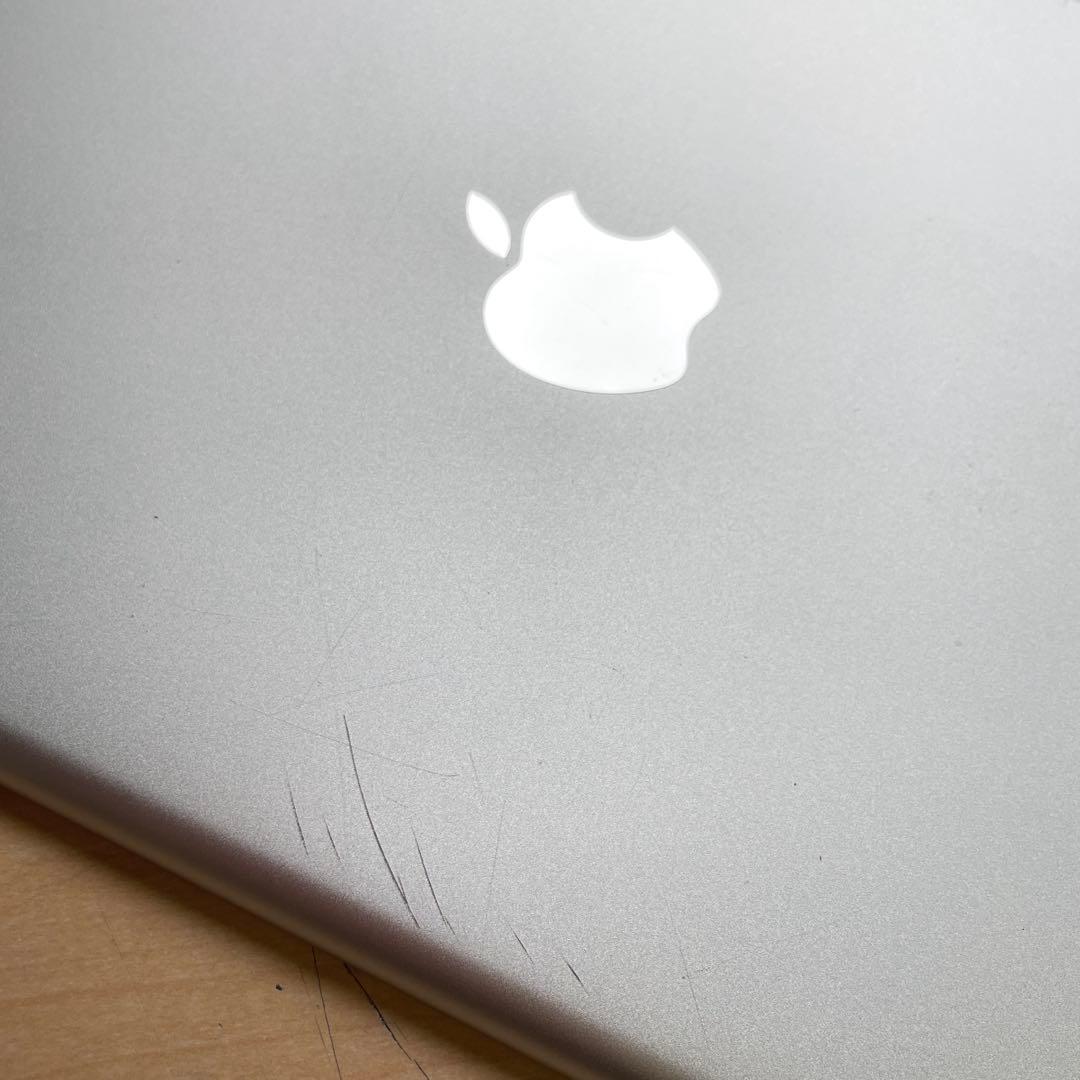 iPad 第6世代　A1893　Wi-Fiモデル　シルバー　32GB 美品　#2