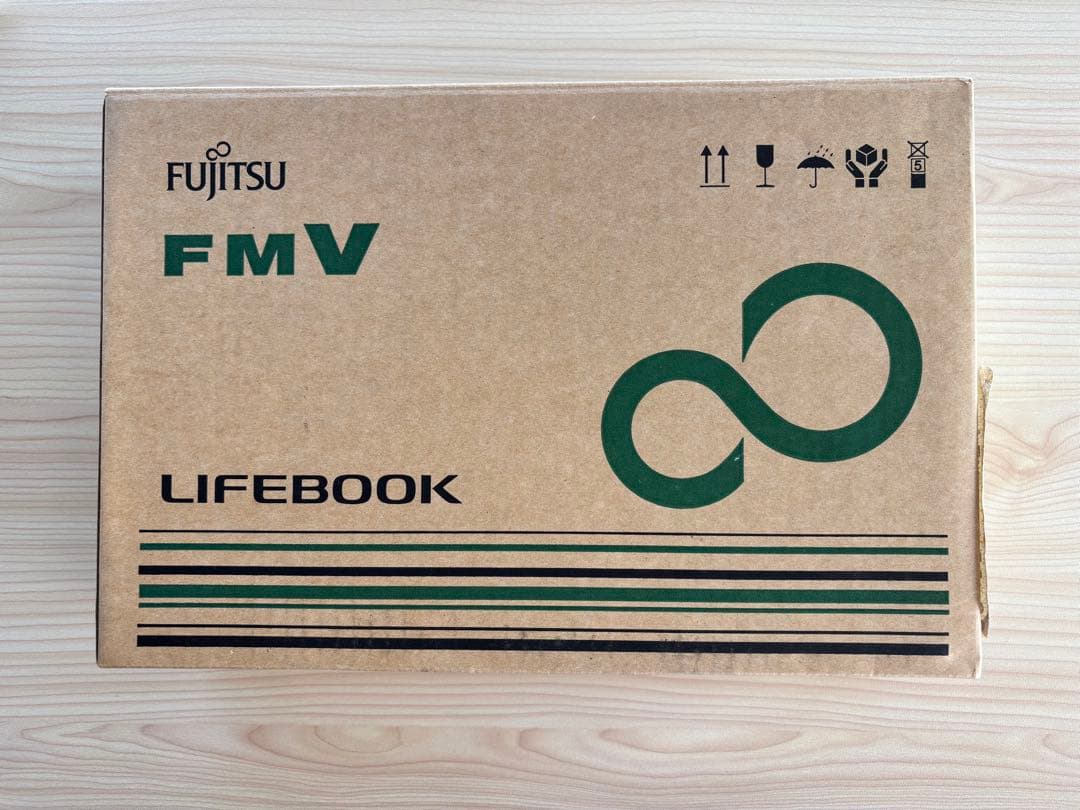 新品・未使用　富士通ノートPC FMVM30CR