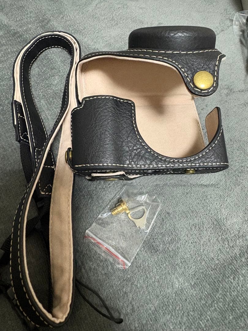 LUMIX DC-TZ99 レザーケース＆メモリカード付