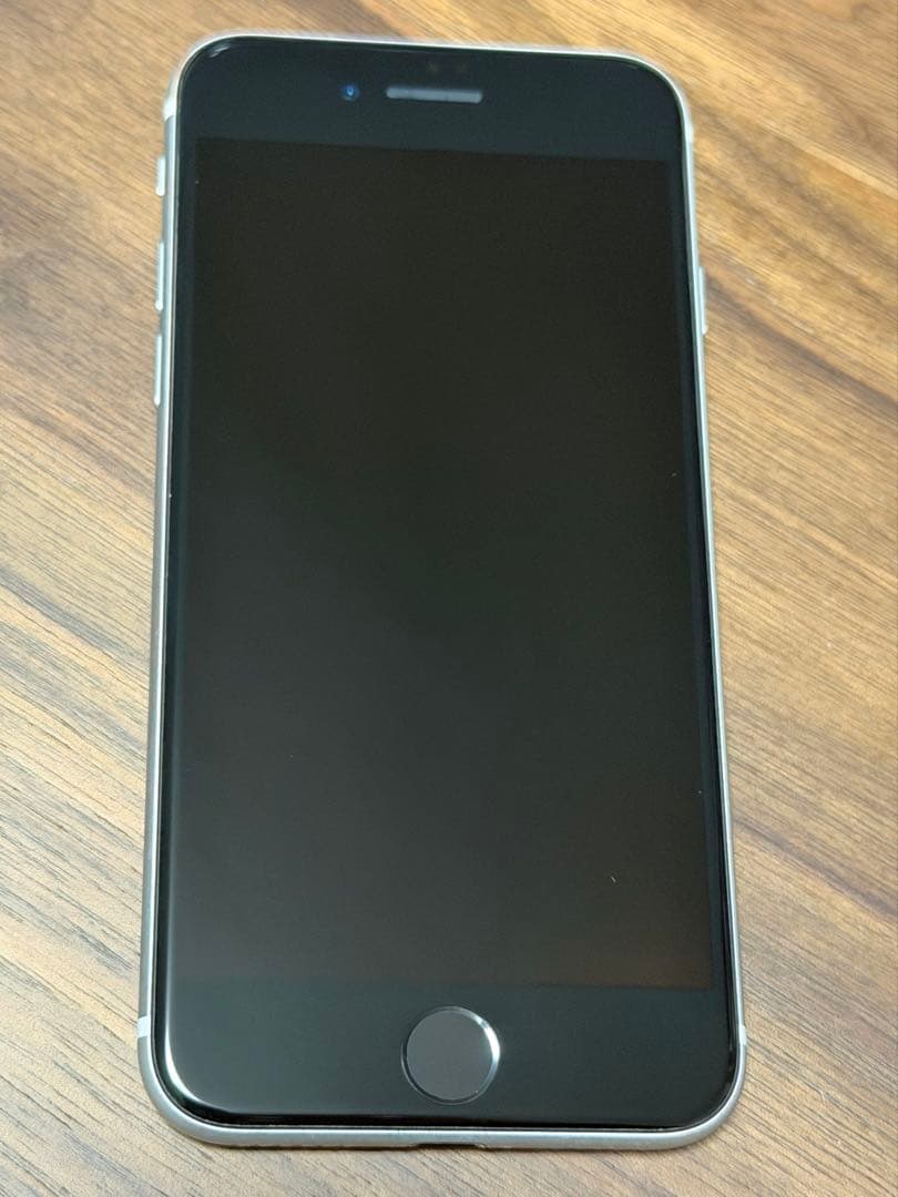 Apple iPhone SE (第2世代) ホワイト SIMフリー