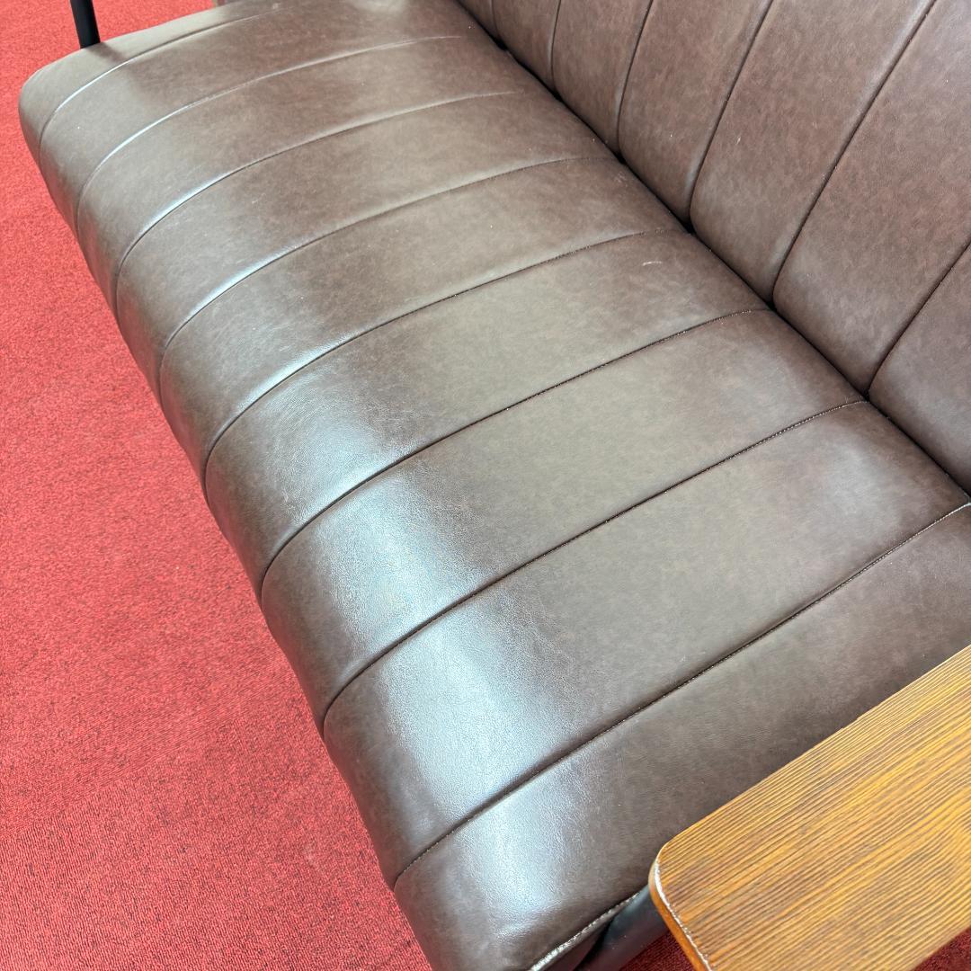 東京２３区配達無料　ニトリ2人掛けソファ　Nシールド ステイン2KD DBR