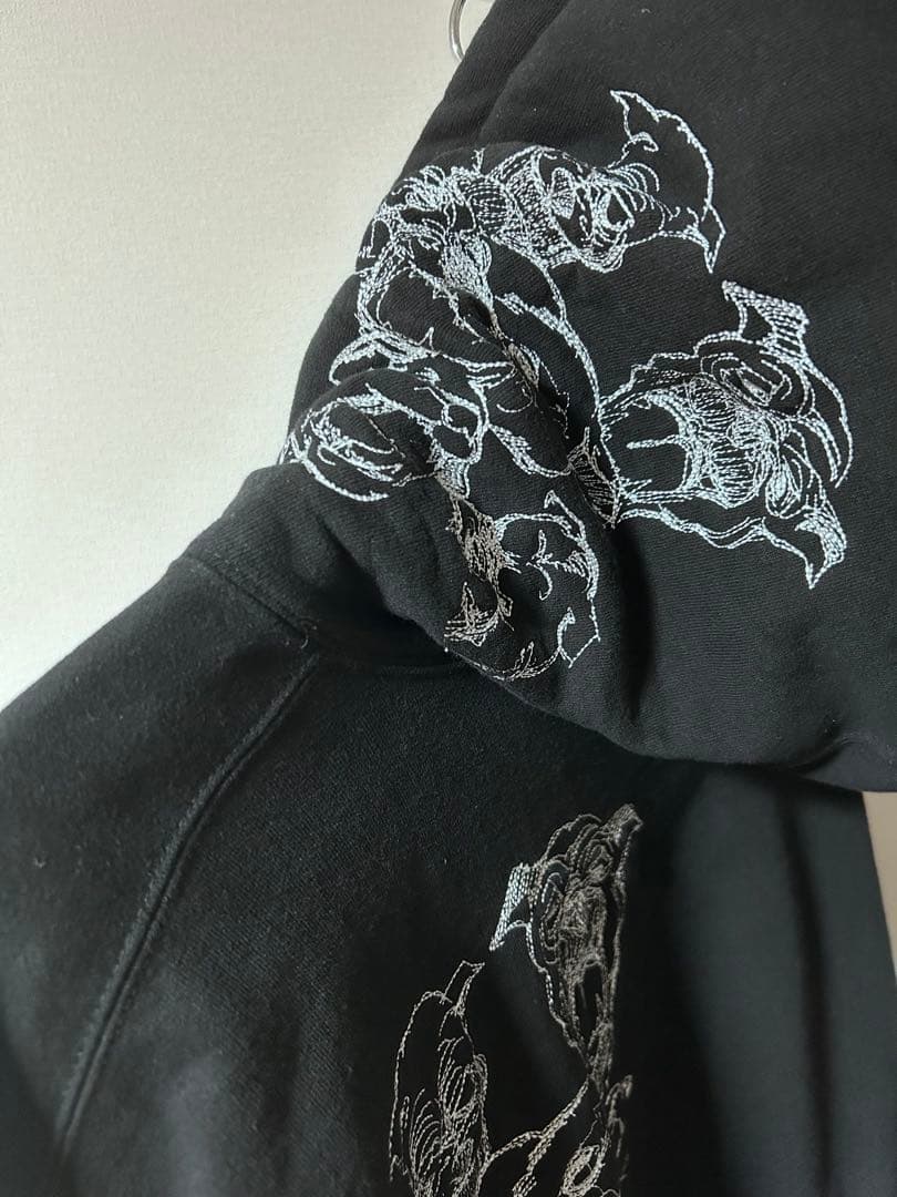 も*に様 Supreme Pitbulls Hooded パーカー