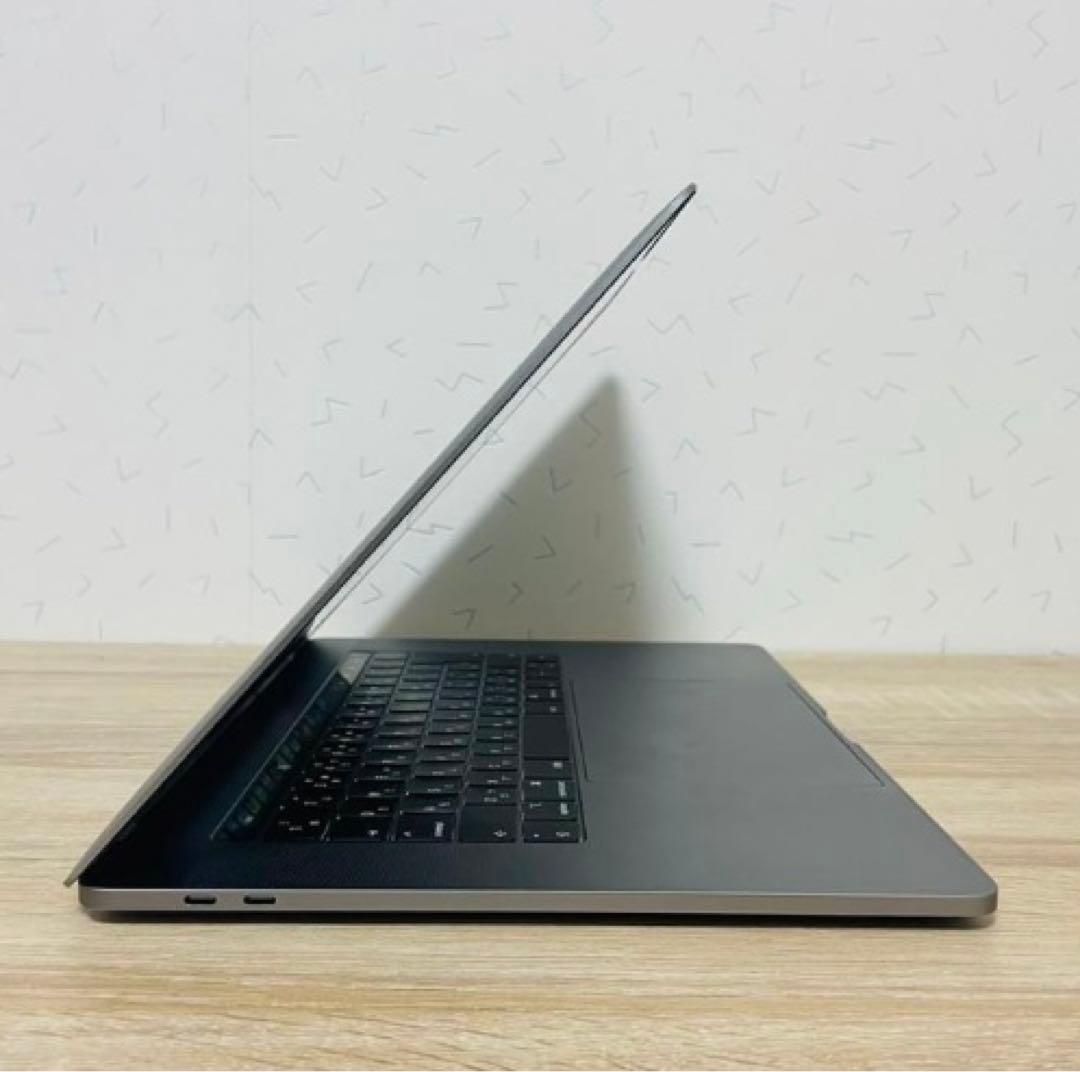 MacBook Pro i7 メモリ16GB Touchbar Mac