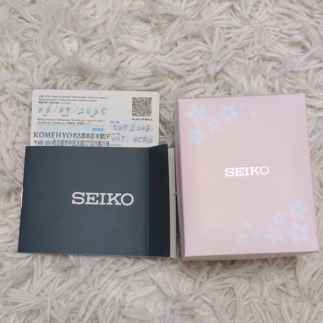 未使用に近い　セイコー2025 ソーラー 腕時計　サクラエディション　レディース