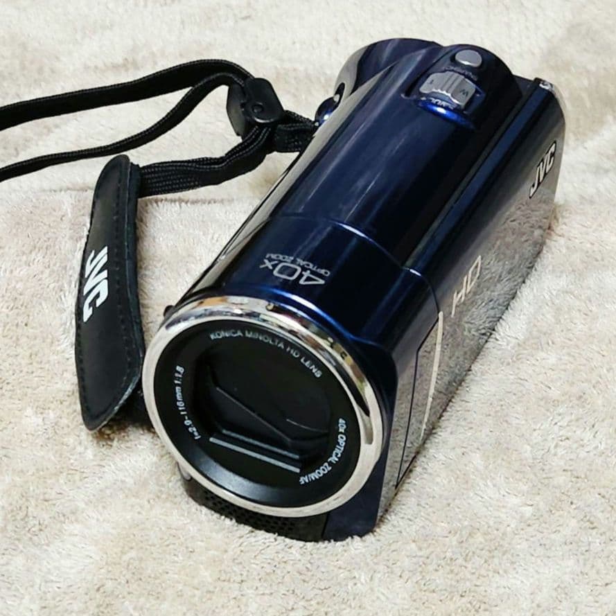 ★JVC ビクター エブリオ GZ-HM670 Everio ビデオカメラ