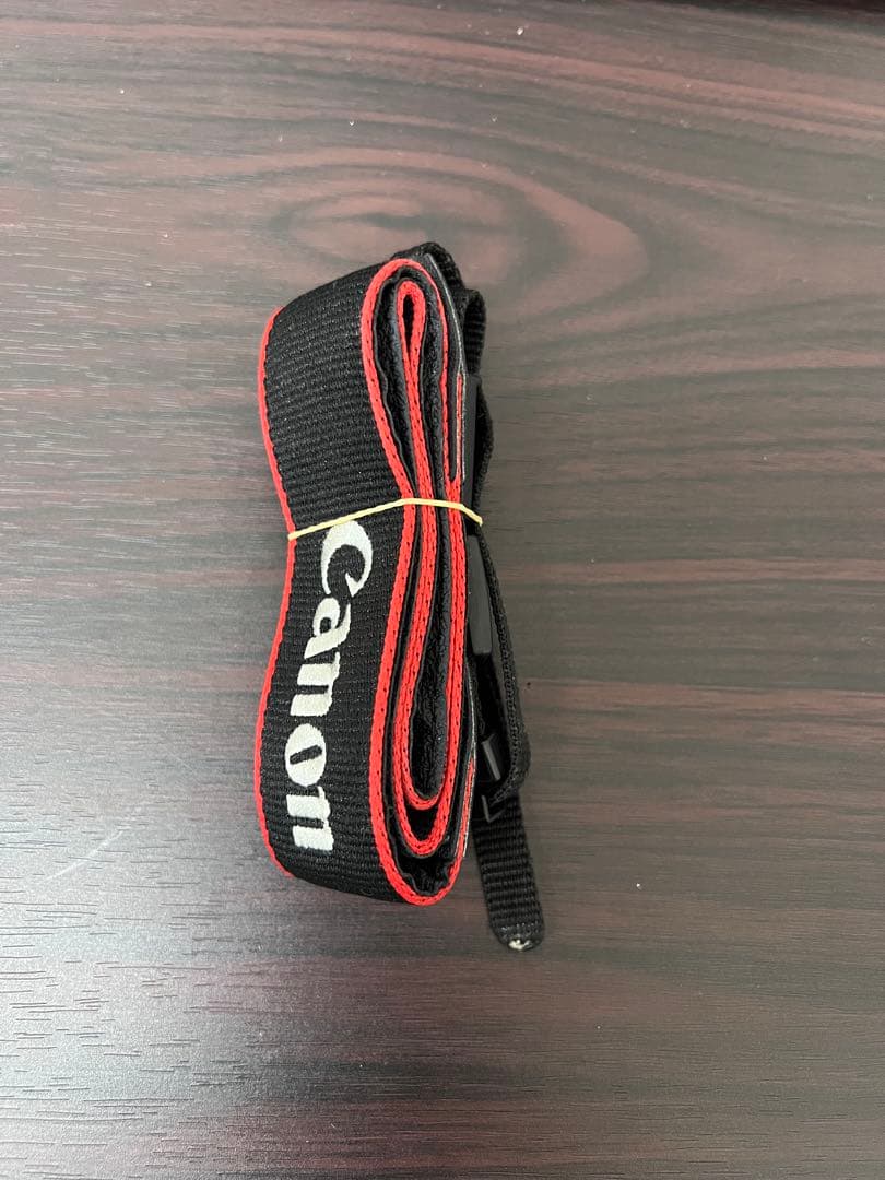 Canon EOS Kiss X9 キャノン キス