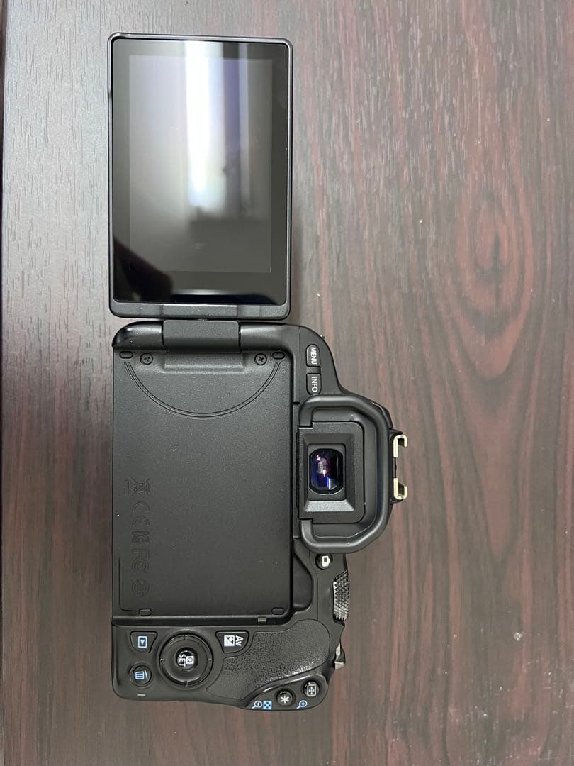 Canon EOS Kiss X9 キャノン キス