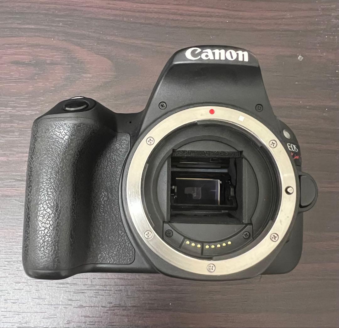 Canon EOS Kiss X9 キャノン キス