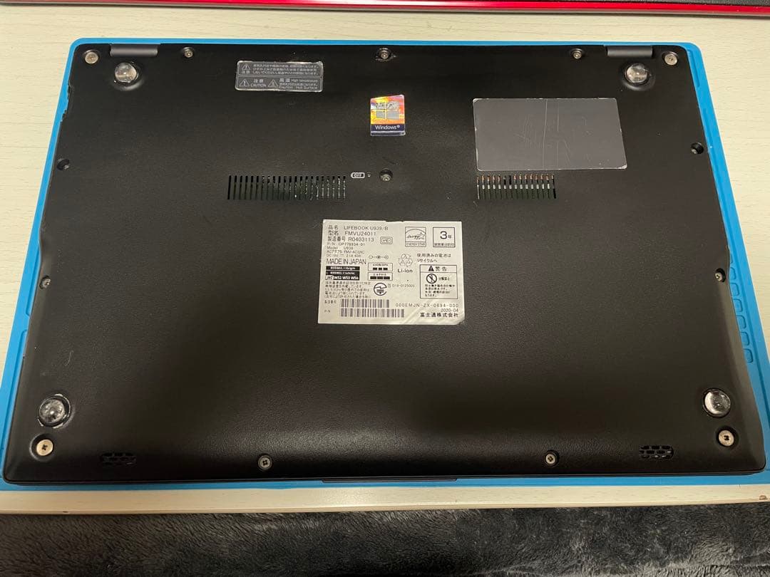 整備済LifbookU939／B i5 8365U M.2 NVMe 256GB