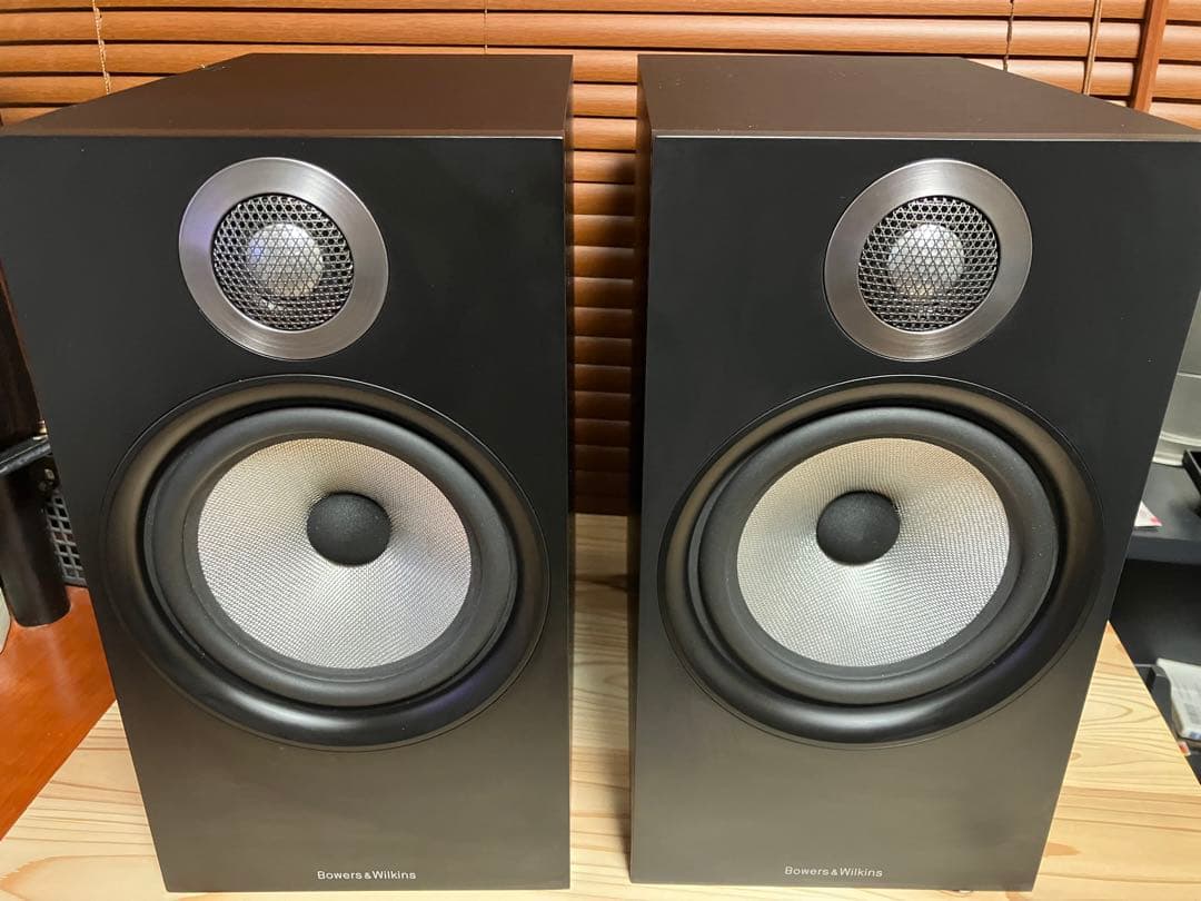 Bowers & Wilkins 606ブラック