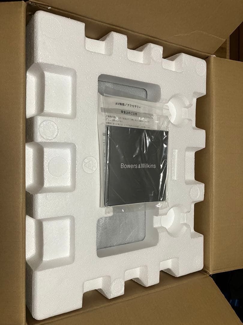 Bowers & Wilkins 606ブラック