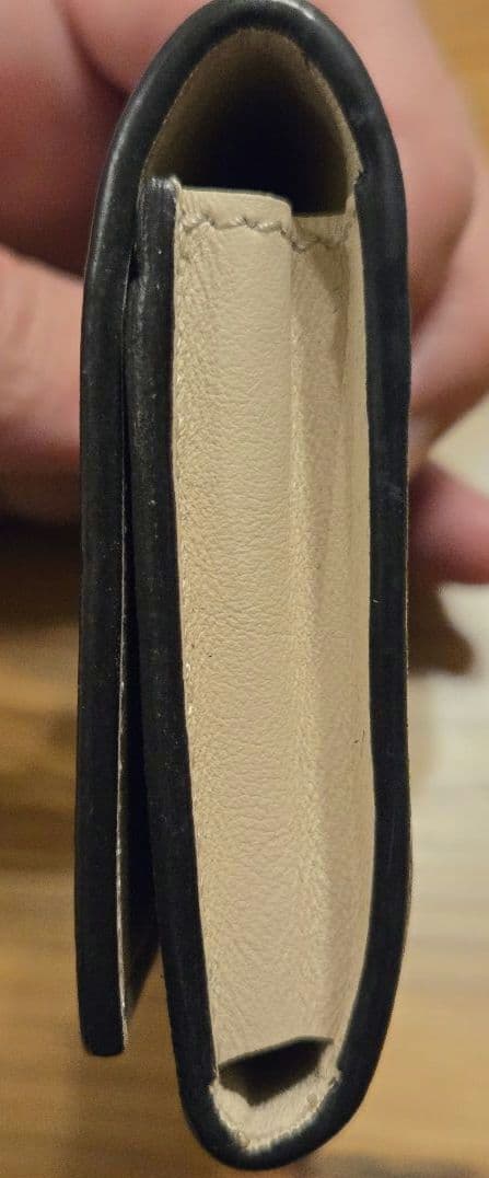 【極美品】 FENDI 名刺入れ カードケース 8M0425