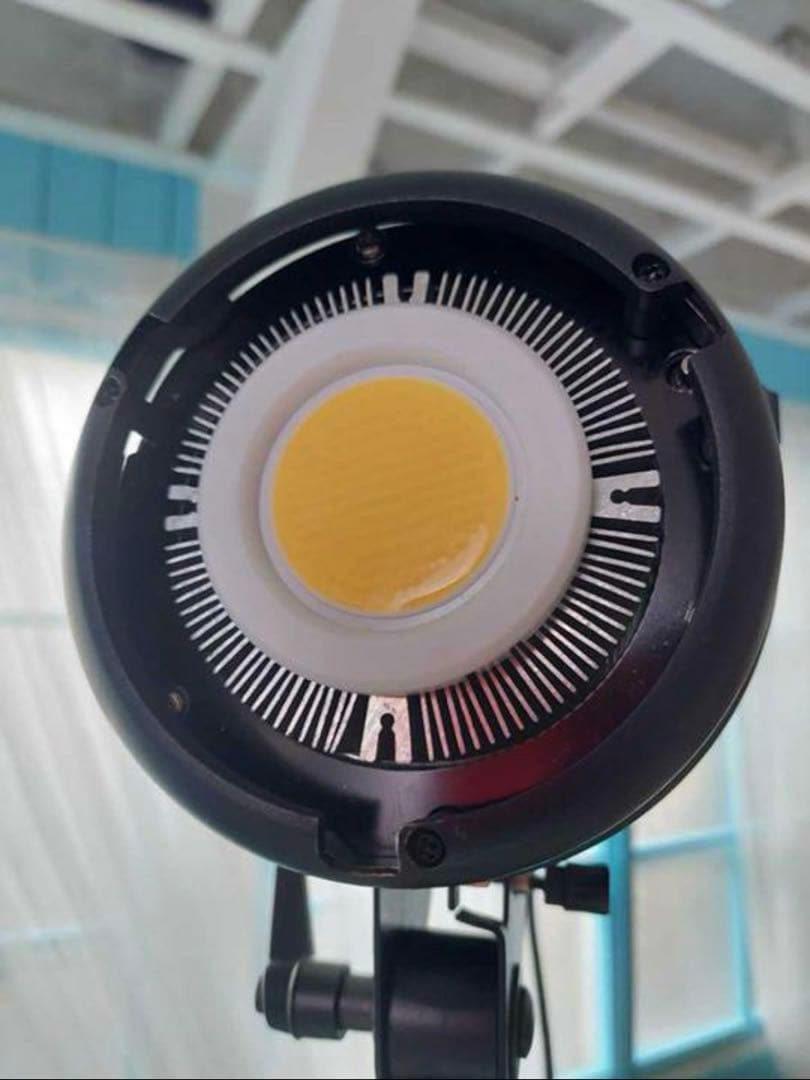 NiceFoto　LED200w  3200K/5600K 静音ファン