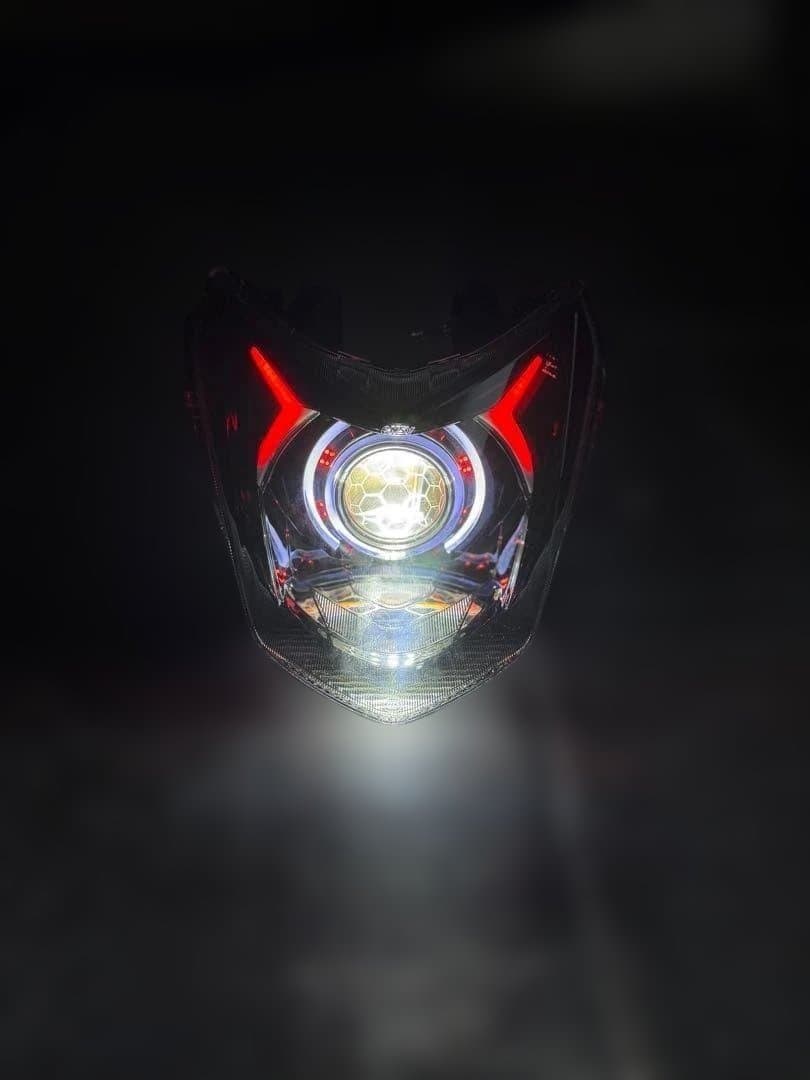 シグナスX 4型 デビルアイ LEDヘッドライト プロジェクター APP仕様