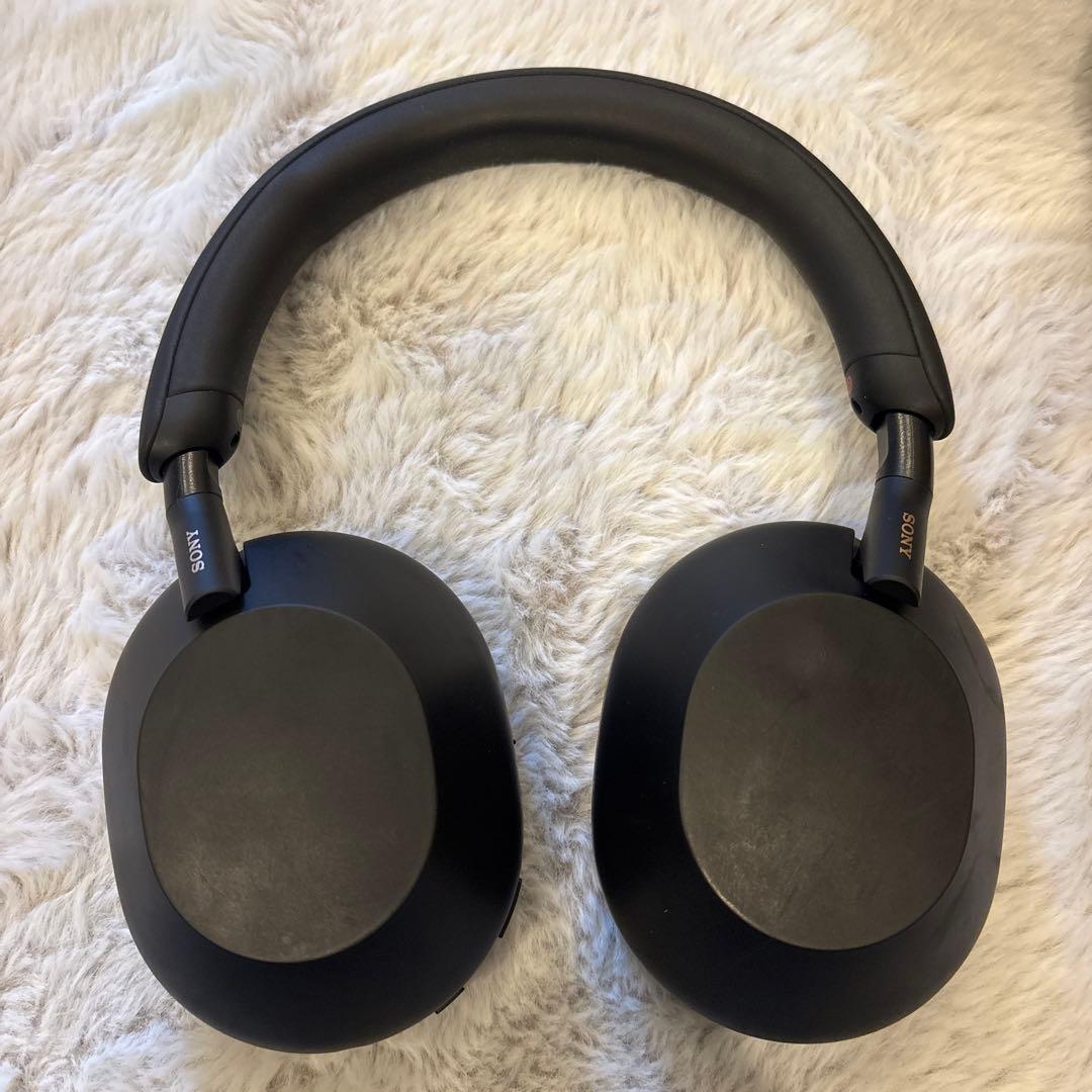 Sony ワイヤレスヘッドホン ブラック　WH-1000XM5