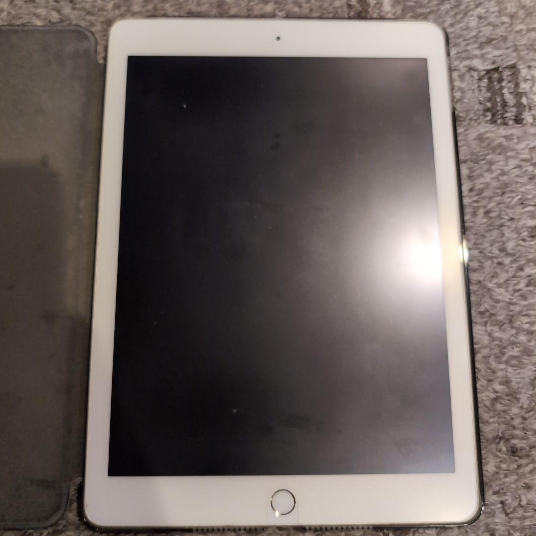 iPad Wi-Fi + Cellular 32GB 第5世代