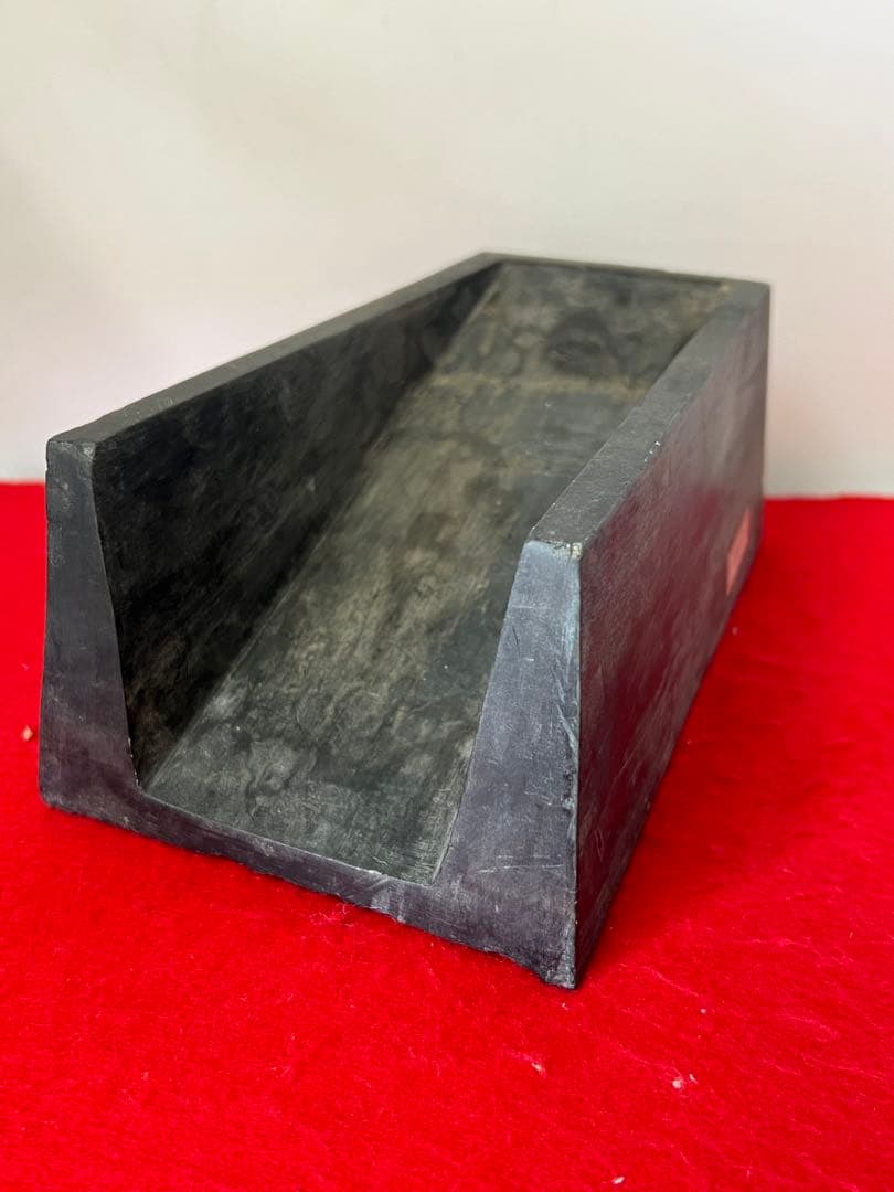 文房具　抄手硯　端溪硯　出土硯　書/C81-0