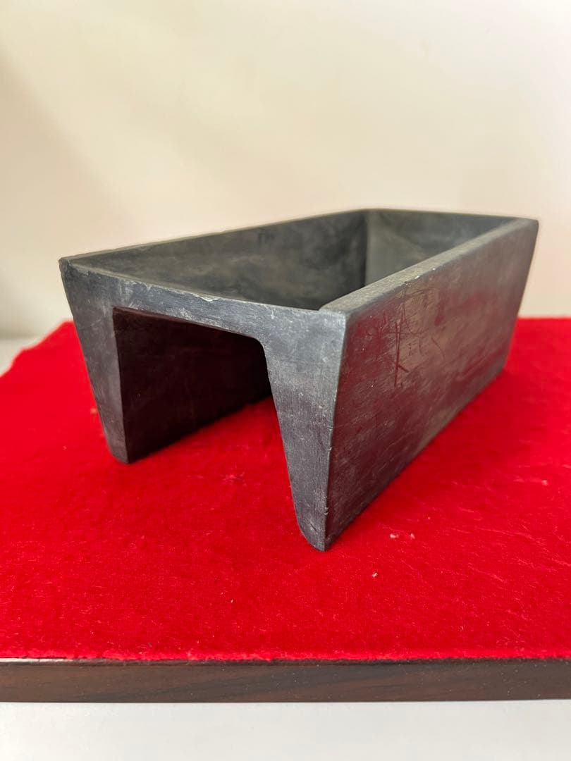 文房具　抄手硯　端溪硯　出土硯　書/C81-0