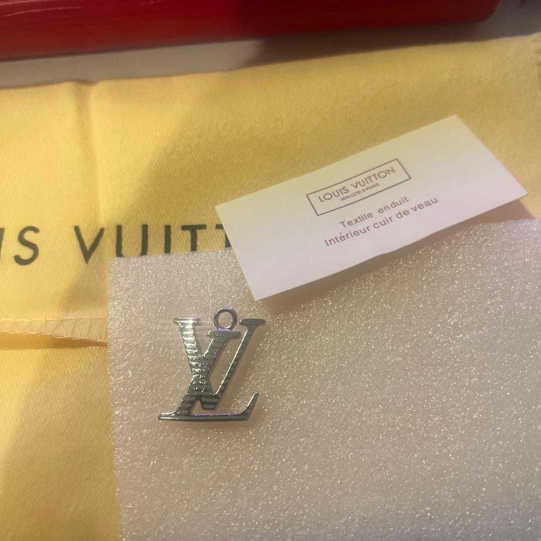 ま*る様 Louis Vuitton シルバーネックレストップ　廃盤限定