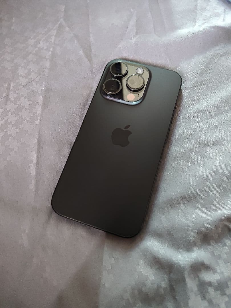 Apple iPhone 15 Pro 本体 256gb ブラック