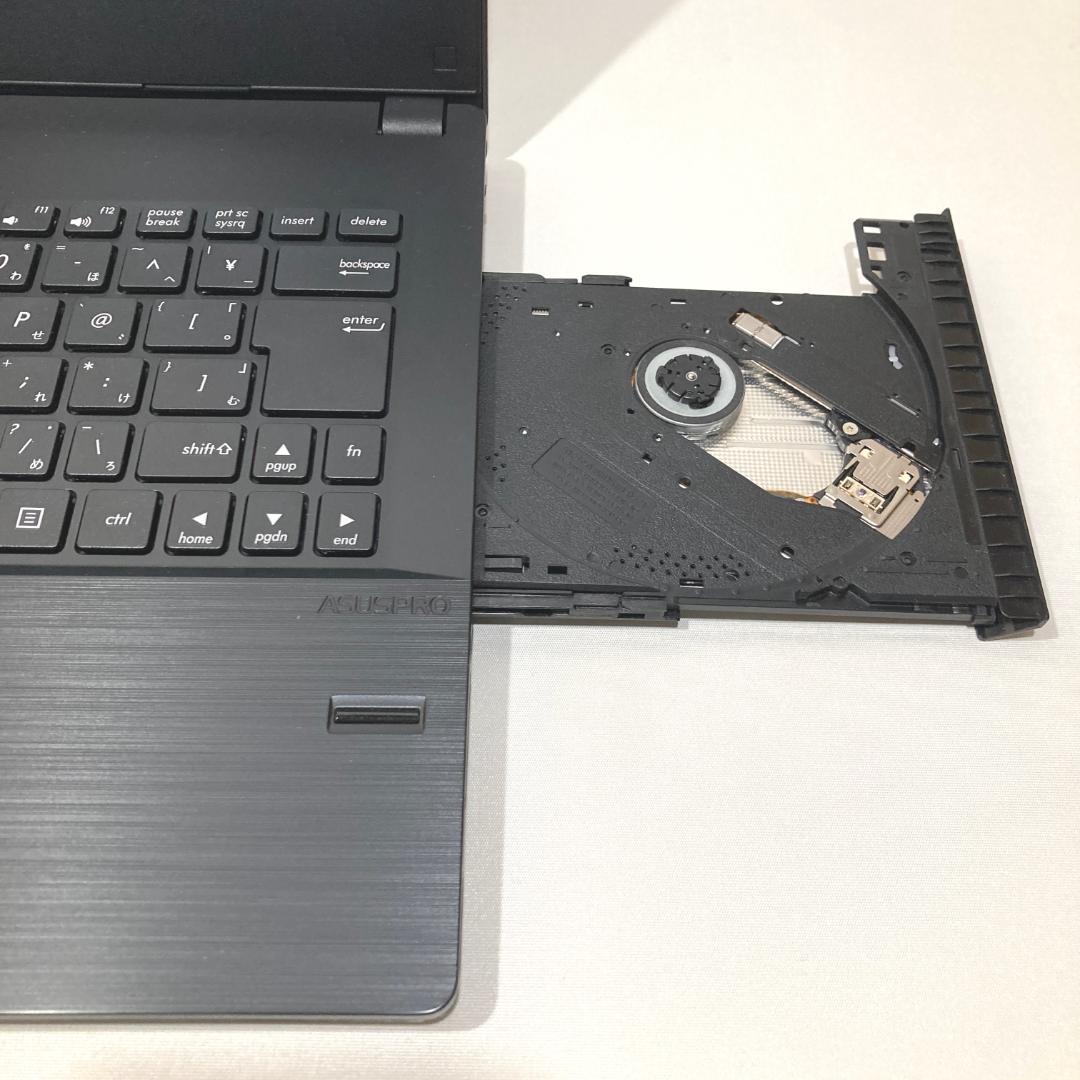 初心者向け✨カメラ付・スリム・DVD✨黒✨すぐ使えるノートパソコン◇D437-1